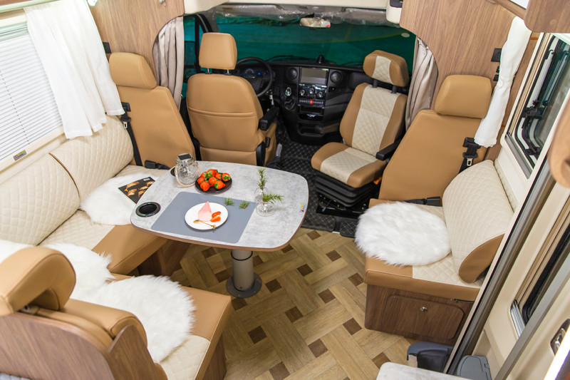 依維柯房車和皮卡房車到底怎么選？