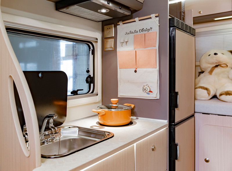 能在重慶,選手、自動(dòng)擋的四驅(qū)房車 能在重慶,選手、自動(dòng)擋的四驅(qū)房車