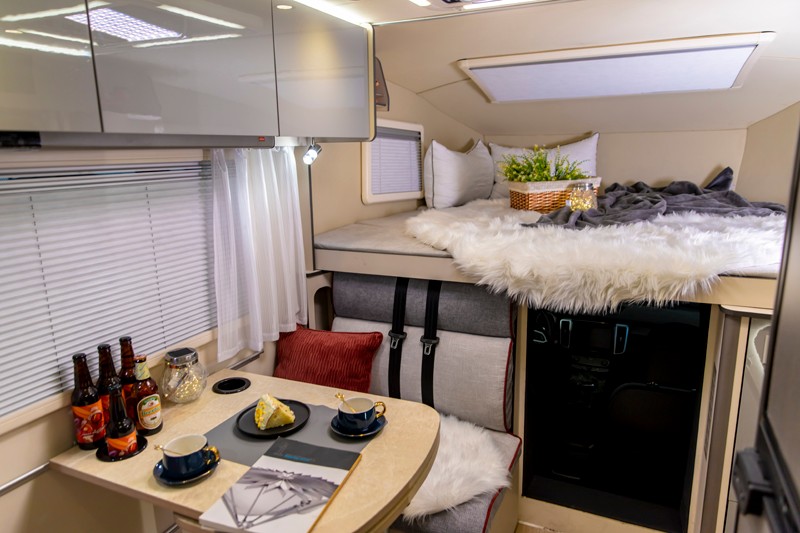 自動(dòng)檔、四驅(qū)房車,可落京牌,這款點(diǎn)贊 自動(dòng)檔、四驅(qū)房車,可落京牌,這款點(diǎn)贊