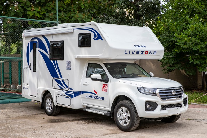 有四驅才是王道，這兩款國產房車可選