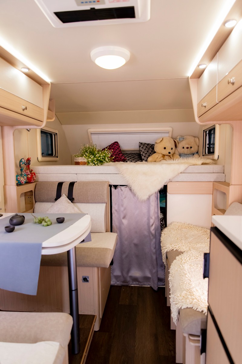 有四驅才是王道，這兩款國產房車可選