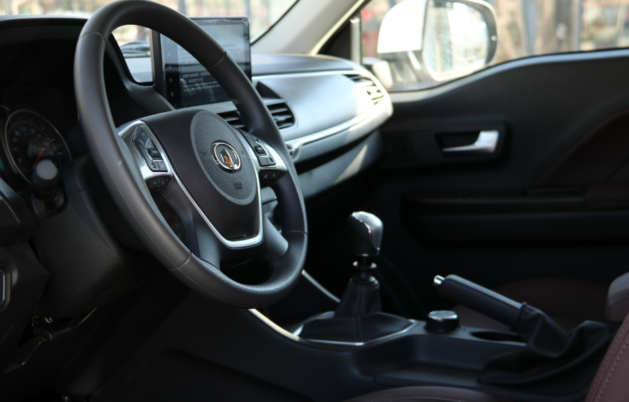 分時四驅、超大空間、一代經典——風駿C7！