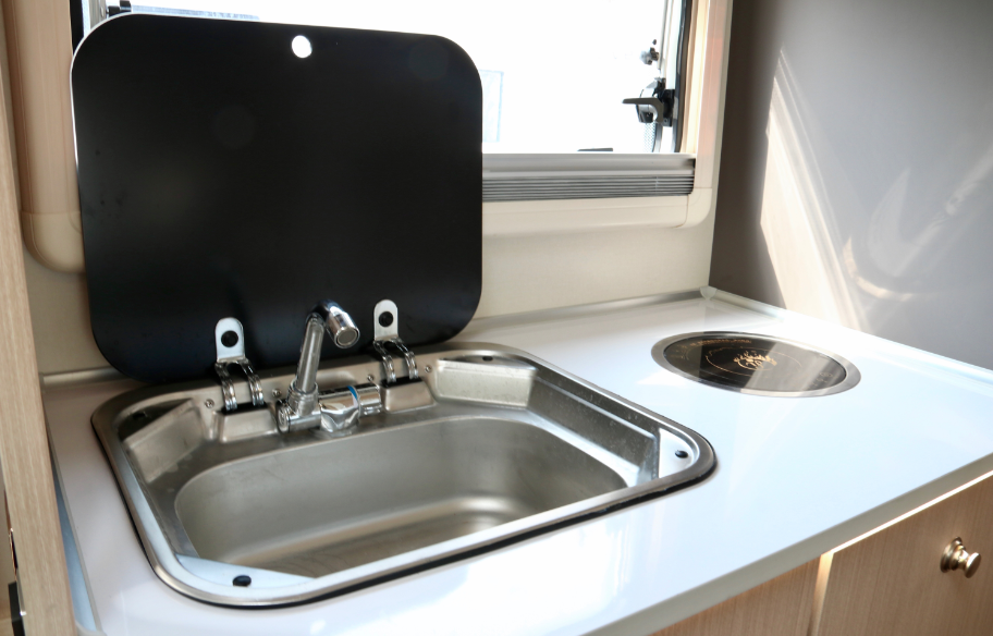 分時四驅、超大空間、一代經典——風駿C7！