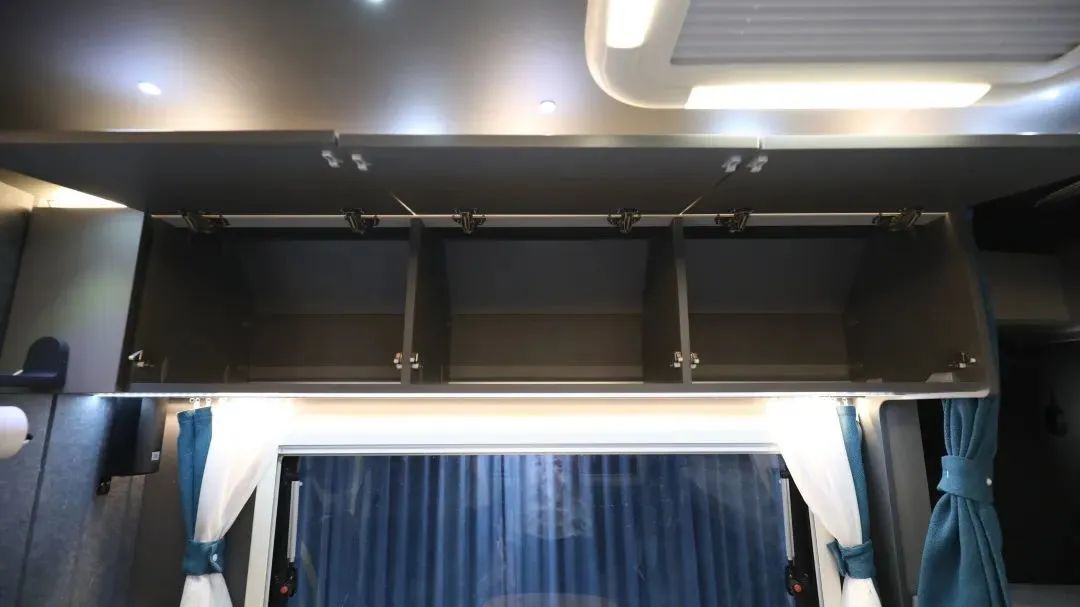 去海邊和野外,尋找失落的安寧 去海邊和野外,尋找失落的安寧