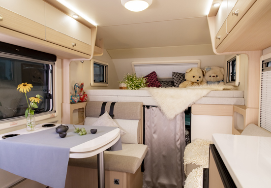 這樣的汽油四驅房車，還能上京牌